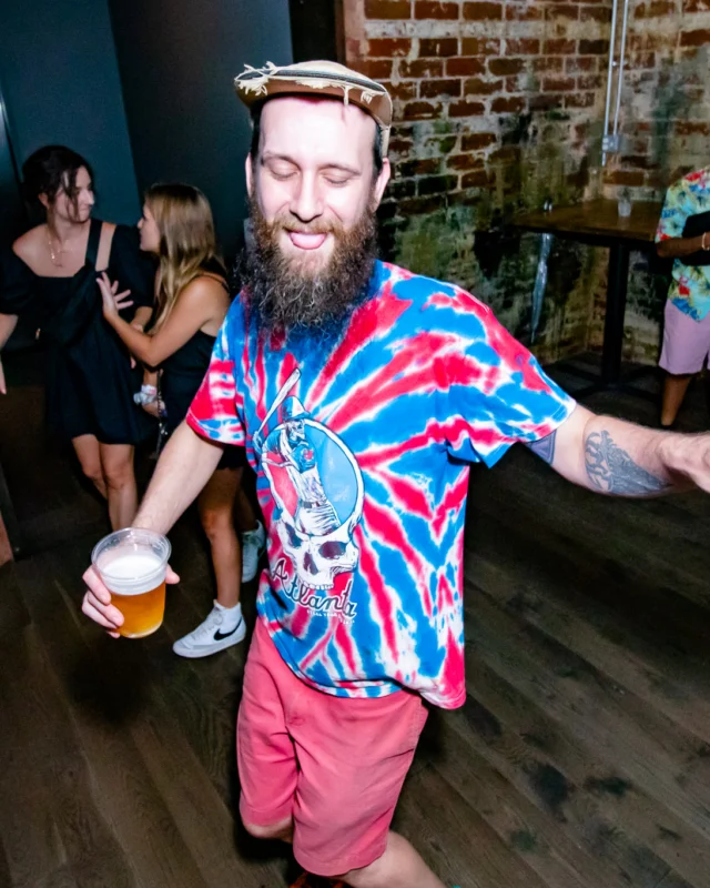 Indie Sleaze - July 2022 - second Saturday of the month @Ammazza - DJ: Kimber - Photos: Darcy @ Oh Snap Kid
