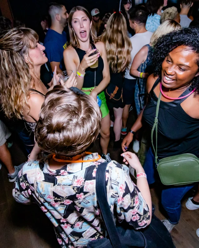 Indie Sleaze - July 2022 - second Saturday of the month @Ammazza - DJ: Kimber - Photos: Darcy @ Oh Snap Kid