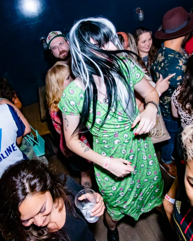 Indie Sleaze - July 2022 - second Saturday of the month @Ammazza - DJ: Kimber - Photos: Darcy @ Oh Snap Kid