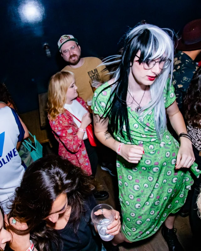 Indie Sleaze - July 2022 - second Saturday of the month @Ammazza - DJ: Kimber - Photos: Darcy @ Oh Snap Kid