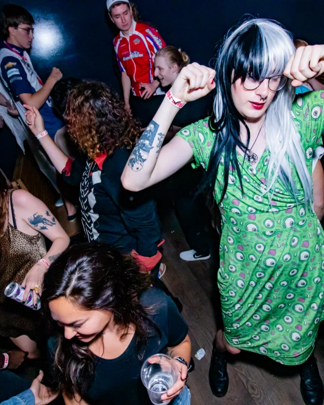 Indie Sleaze - July 2022 - second Saturday of the month @Ammazza - DJ: Kimber - Photos: Darcy @ Oh Snap Kid