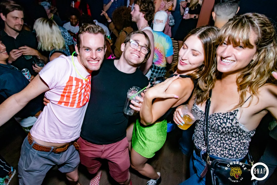 Indie Sleaze - July 2022 - second Saturday of the month @Ammazza - DJ: Kimber - Photos: Darcy @ Oh Snap Kid