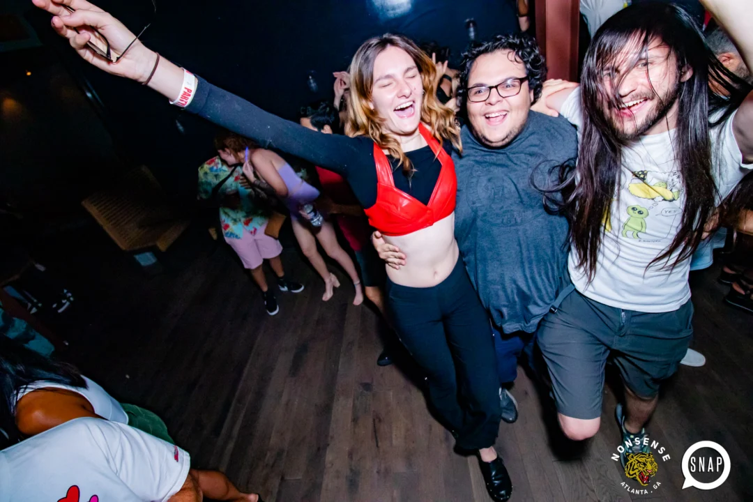 Indie Sleaze - July 2022 - second Saturday of the month @Ammazza - DJ: Kimber - Photos: Darcy @ Oh Snap Kid