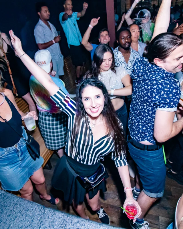 Indie Sleaze - July 2022 - second Saturday of the month @Ammazza - DJ: Kimber - Photos: Darcy @ Oh Snap Kid