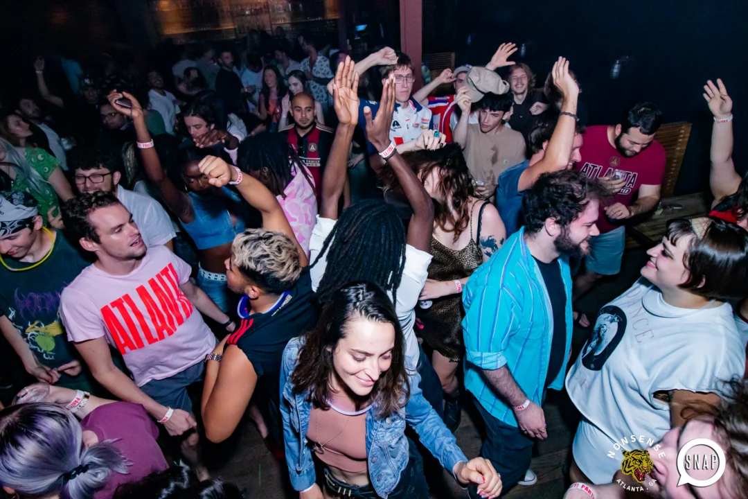 Indie Sleaze - July 2022 - second Saturday of the month @Ammazza - DJ: Kimber - Photos: Darcy @ Oh Snap Kid