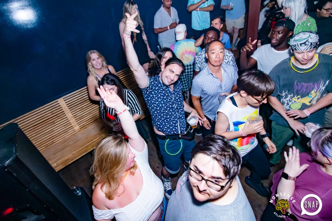 Indie Sleaze - July 2022 - second Saturday of the month @Ammazza - DJ: Kimber - Photos: Darcy @ Oh Snap Kid