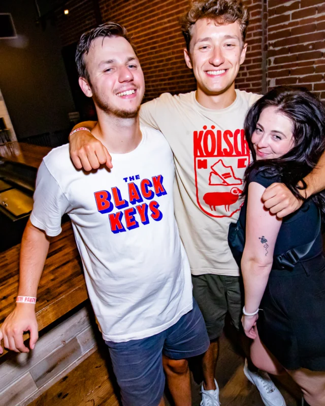 Indie Sleaze - July 2022 - second Saturday of the month @Ammazza - DJ: Kimber - Photos: Darcy @ Oh Snap Kid