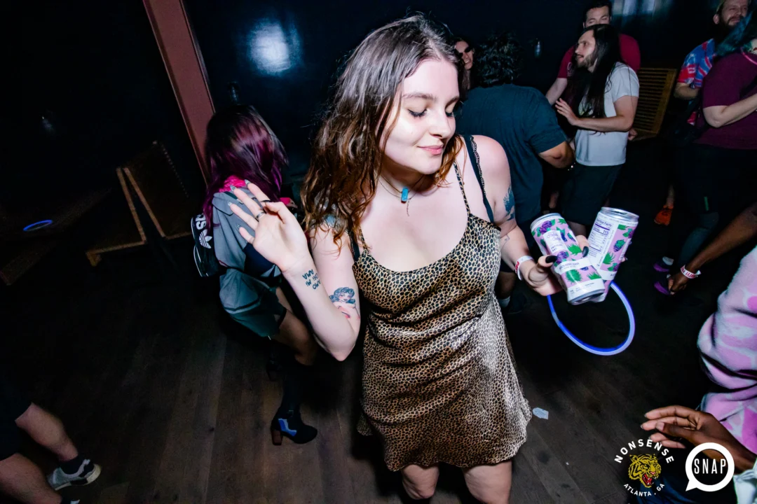 Indie Sleaze - July 2022 - second Saturday of the month @Ammazza - DJ: Kimber - Photos: Darcy @ Oh Snap Kid