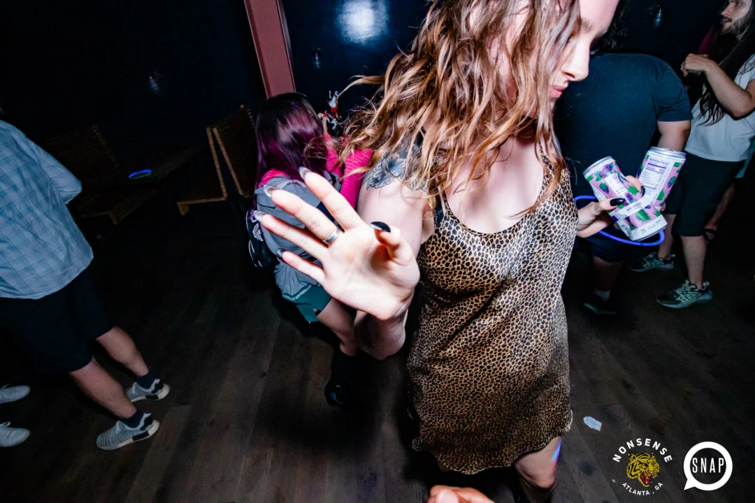 Indie Sleaze - July 2022 - second Saturday of the month @Ammazza - DJ: Kimber - Photos: Darcy @ Oh Snap Kid