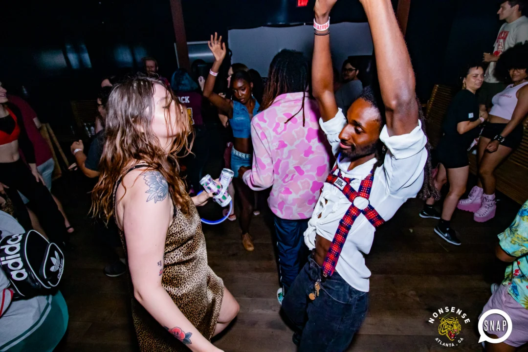 Indie Sleaze - July 2022 - second Saturday of the month @Ammazza - DJ: Kimber - Photos: Darcy @ Oh Snap Kid