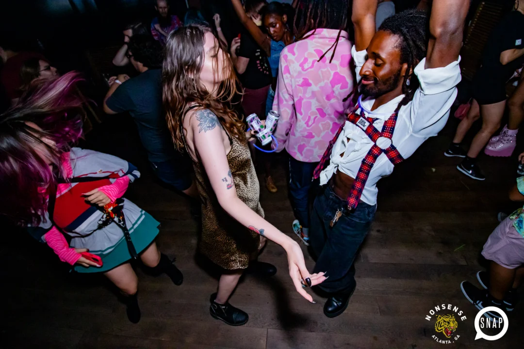 Indie Sleaze - July 2022 - second Saturday of the month @Ammazza - DJ: Kimber - Photos: Darcy @ Oh Snap Kid