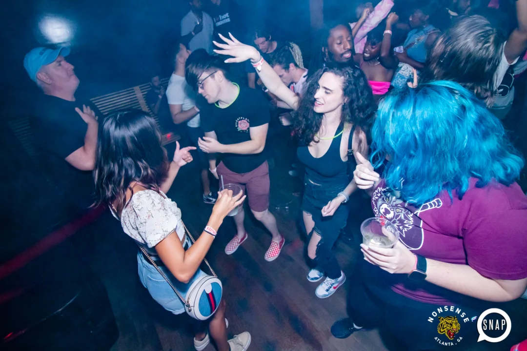 Indie Sleaze - July 2022 - second Saturday of the month @Ammazza - DJ: Kimber - Photos: Darcy @ Oh Snap Kid