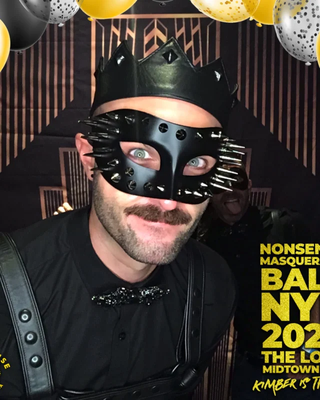 Nonsense Masquerade Ball NYE 2022 Photobooth 📸: @nonsenseatl