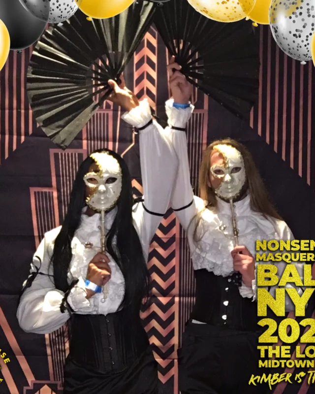 Nonsense Masquerade Ball NYE 2022 Photobooth 📸: @nonsenseatl