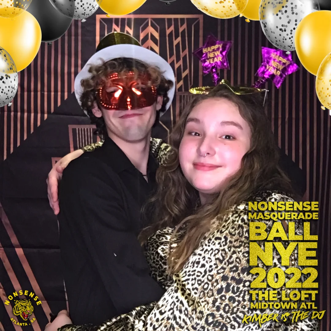 Nonsense Masquerade Ball NYE 2022 Photobooth 📸: @nonsenseatl