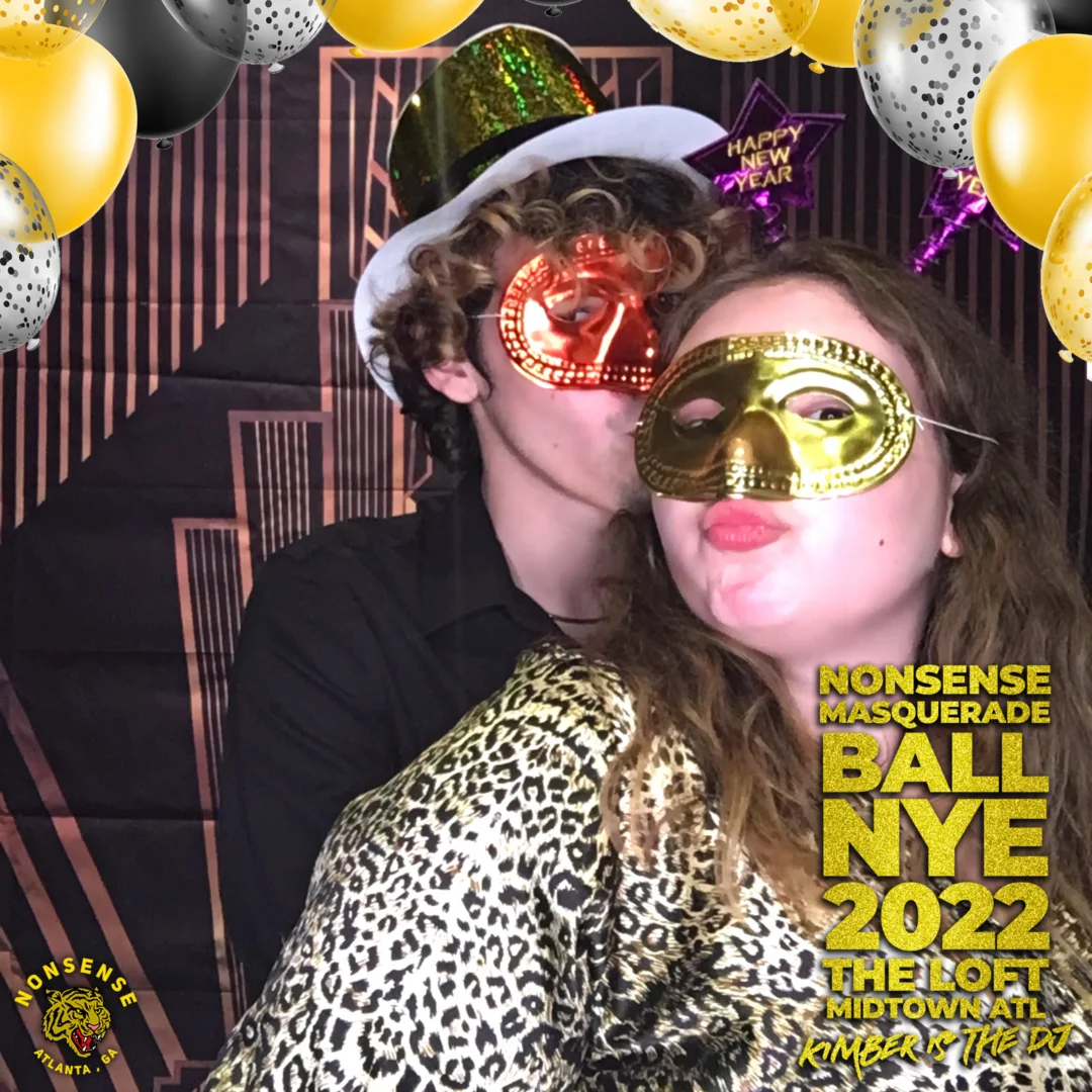 Nonsense Masquerade Ball NYE 2022 Photobooth 📸: @nonsenseatl