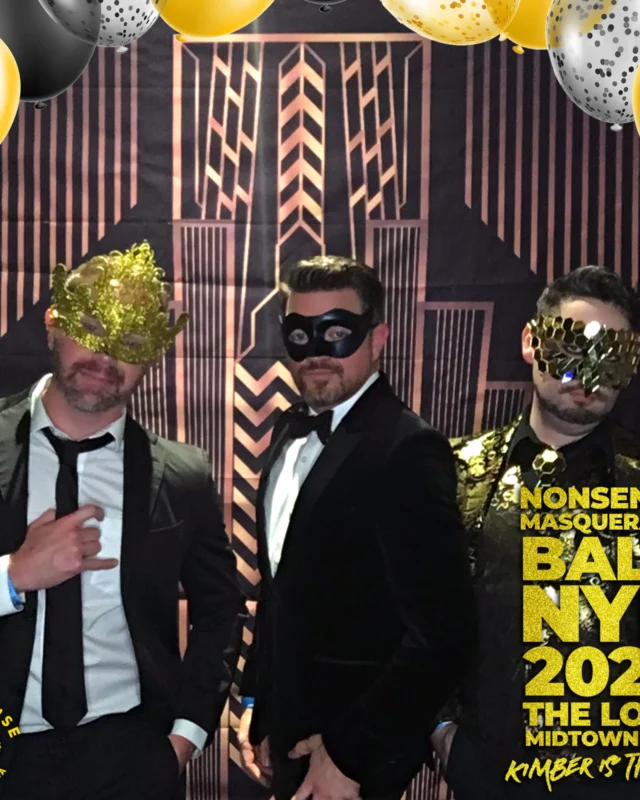 Nonsense Masquerade Ball NYE 2022 Photobooth 📸: @nonsenseatl