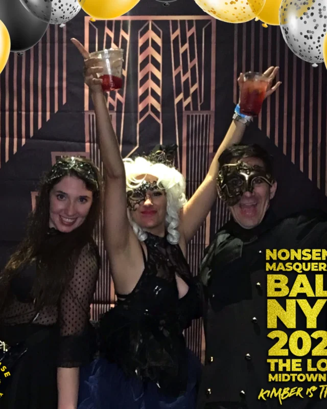 Nonsense Masquerade Ball NYE 2022 Photobooth 📸: @nonsenseatl