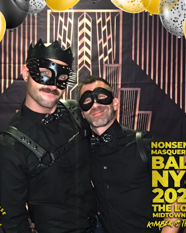 Nonsense Masquerade Ball NYE 2022 Photobooth 📸: @nonsenseatl