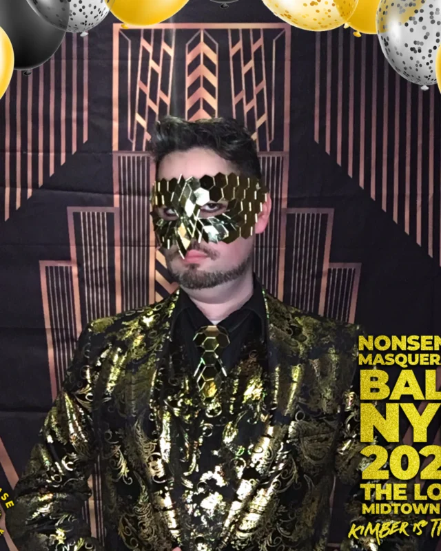 Nonsense Masquerade Ball NYE 2022 Photobooth 📸: @nonsenseatl
