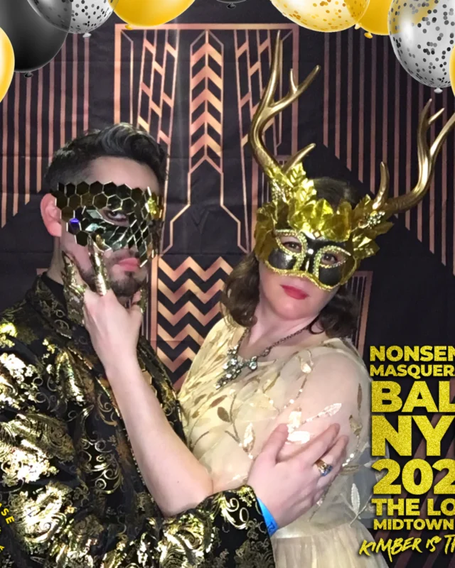 Nonsense Masquerade Ball NYE 2022 Photobooth 📸: @nonsenseatl