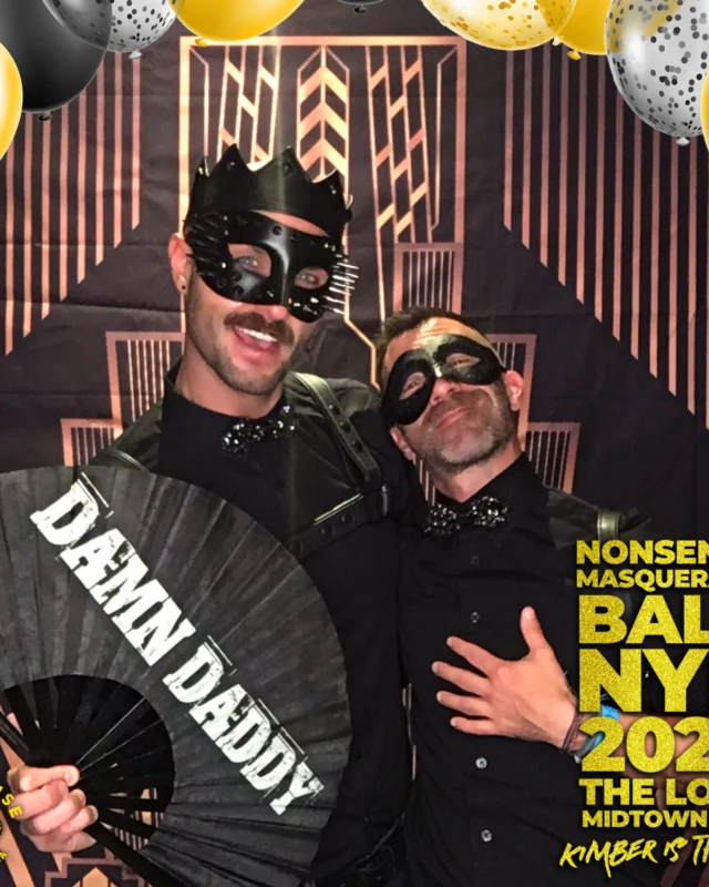 Nonsense Masquerade Ball NYE 2022 Photobooth 📸: @nonsenseatl