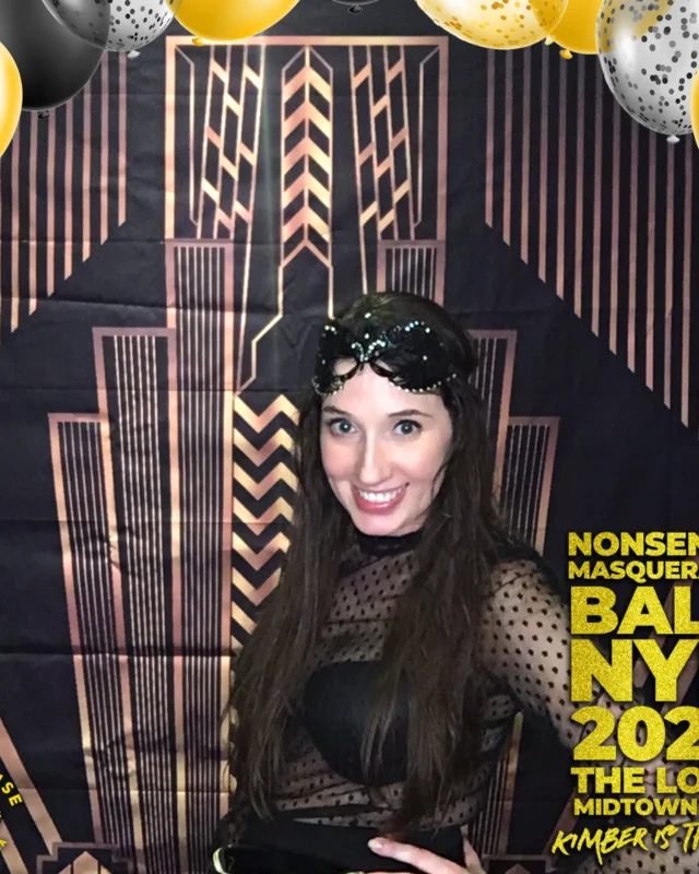 Nonsense Masquerade Ball NYE 2022 Photobooth 📸: @nonsenseatl
