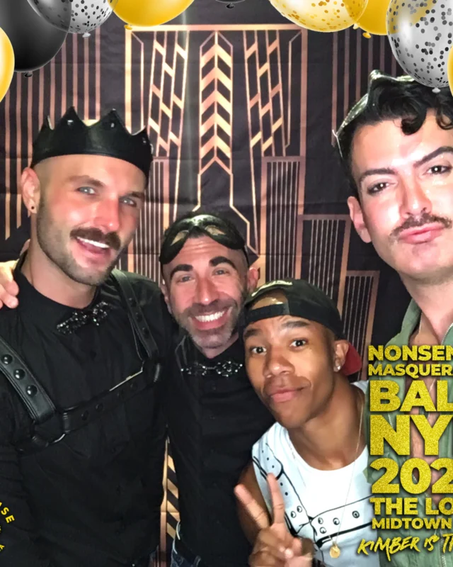 Nonsense Masquerade Ball NYE 2022 Photobooth 📸: @nonsenseatl
