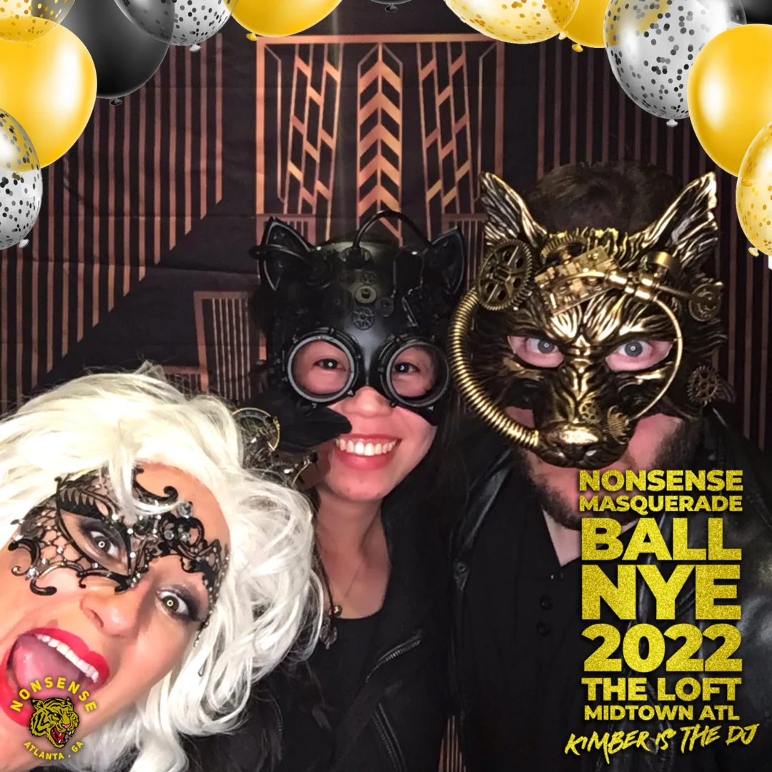 Nonsense Masquerade Ball NYE 2022 Photobooth 📸: @nonsenseatl