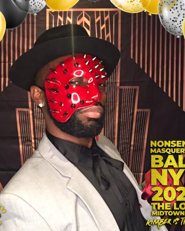 Nonsense Masquerade Ball NYE 2022 Photobooth 📸: @nonsenseatl