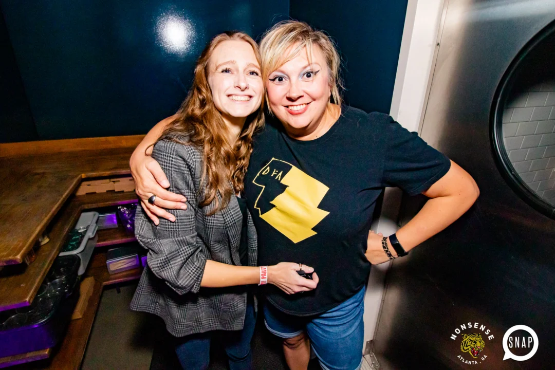 Indie Sleaze - September 2022 - at Ammazza - DJ: Kimber - Pics: Darcy of Oh Snap Kid