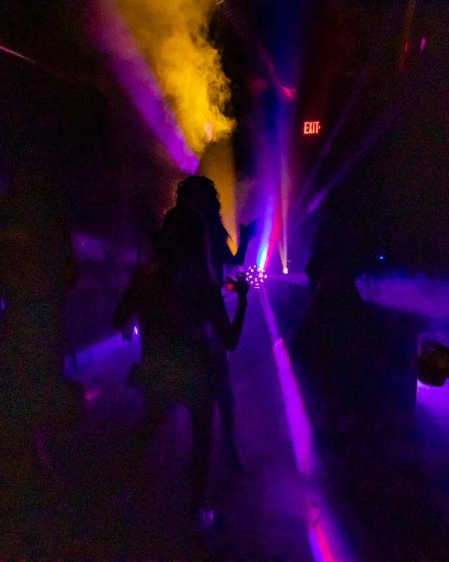 Indie Sleaze - September 2022 - at Ammazza - DJ: Kimber - Pics: Darcy of Oh Snap Kid
