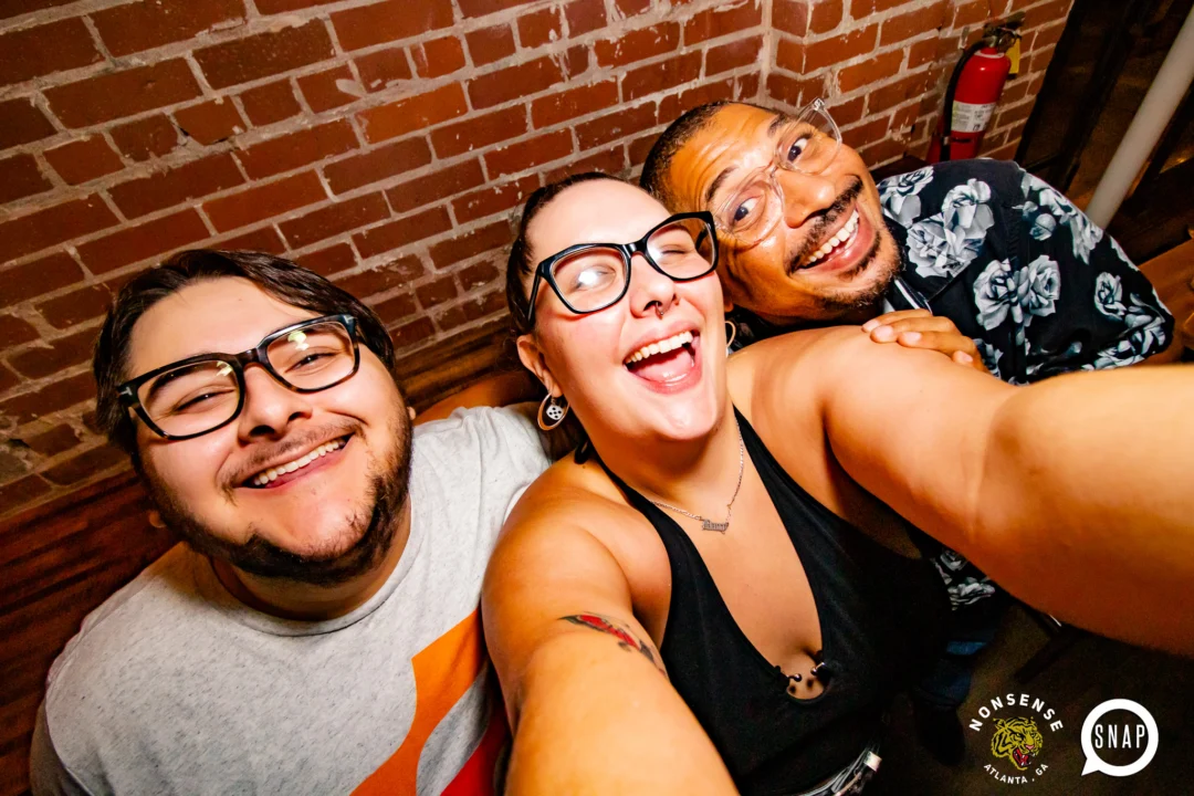 Indie Sleaze - September 2022 - at Ammazza - DJ: Kimber - Pics: Darcy of Oh Snap Kid