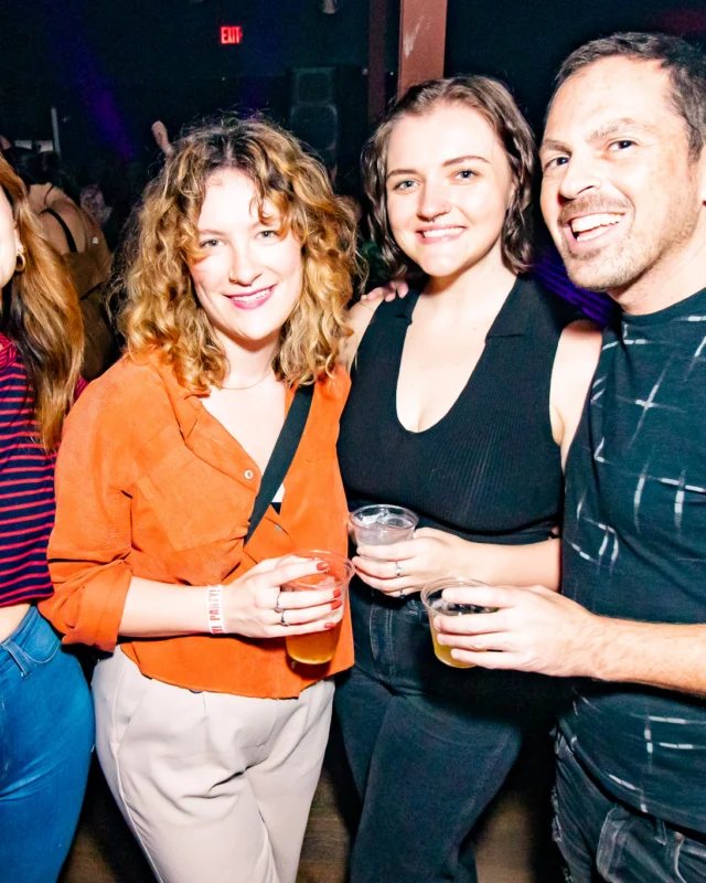 Indie Sleaze - September 2022 - at Ammazza - DJ: Kimber - Pics: Darcy of Oh Snap Kid
