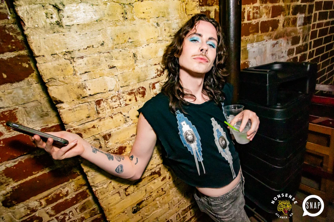 Indie Sleaze - September 2022 - at Ammazza - DJ: Kimber - Pics: Darcy of Oh Snap Kid
