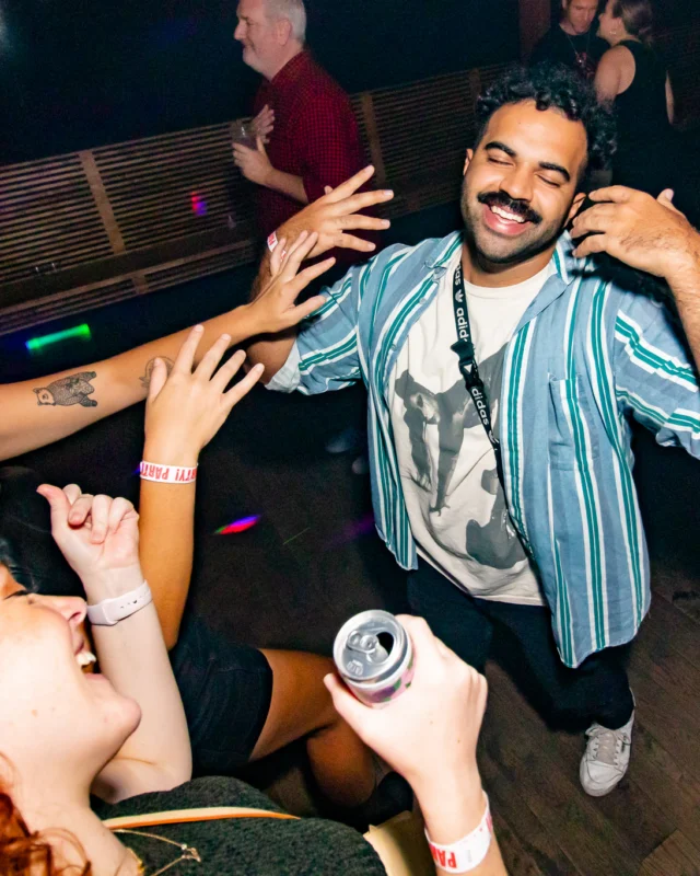 Indie Sleaze - September 2022 - at Ammazza - DJ: Kimber - Pics: Darcy of Oh Snap Kid