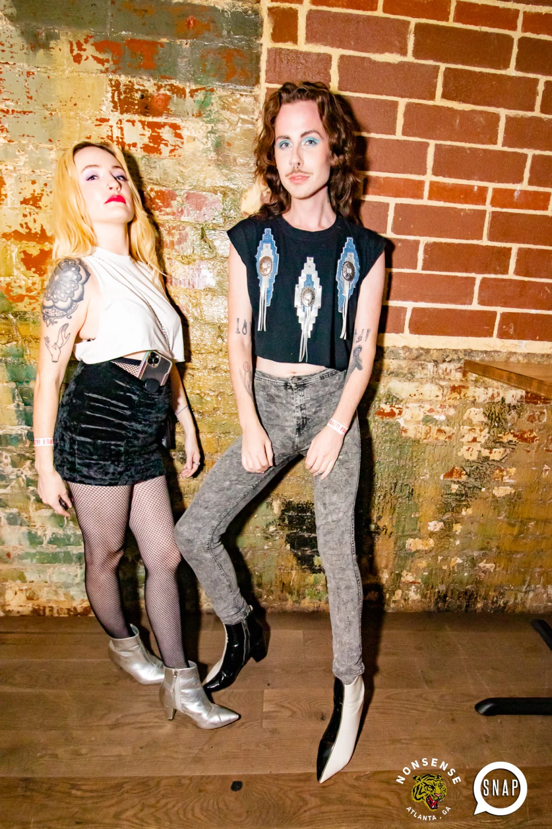 Indie Sleaze - September 2022 - at Ammazza - DJ: Kimber - Pics: Darcy of Oh Snap Kid
