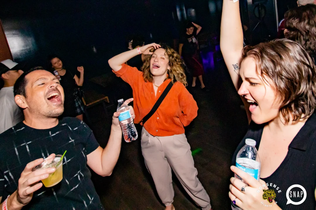 Indie Sleaze - September 2022 - at Ammazza - DJ: Kimber - Pics: Darcy of Oh Snap Kid