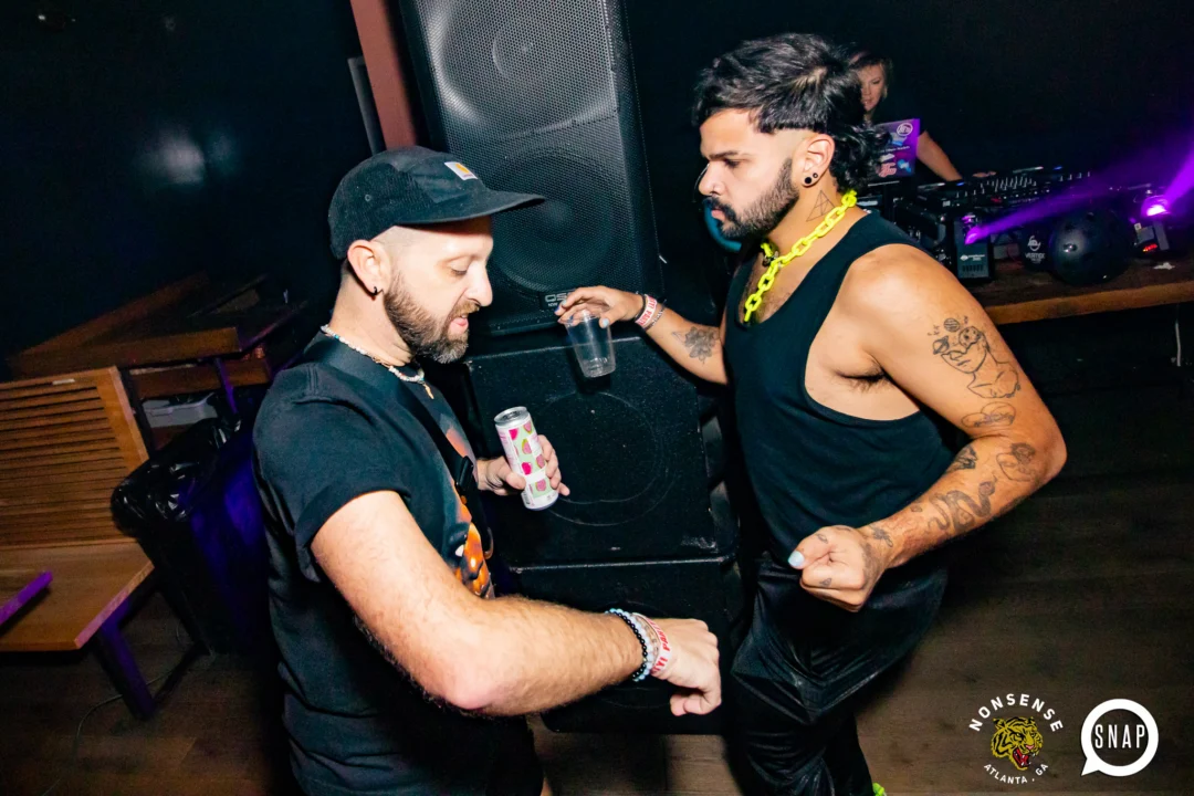 Indie Sleaze - September 2022 - at Ammazza - DJ: Kimber - Pics: Darcy of Oh Snap Kid