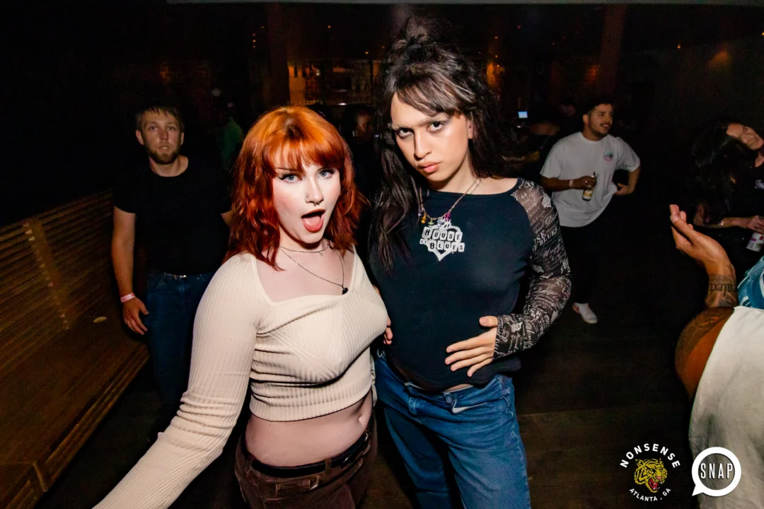 Indie Sleaze - September 2022 - at Ammazza - DJ: Kimber - Pics: Darcy of Oh Snap Kid