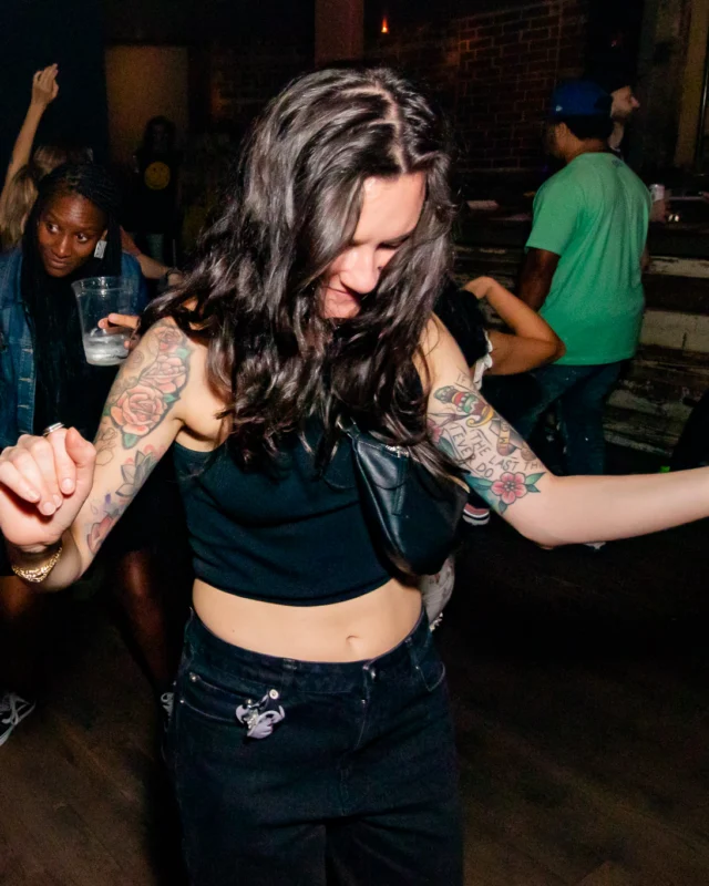 Indie Sleaze - September 2022 - at Ammazza - DJ: Kimber - Pics: Darcy of Oh Snap Kid