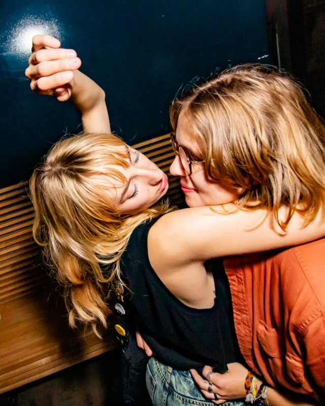 Indie Sleaze - September 2022 - at Ammazza - DJ: Kimber - Pics: Darcy of Oh Snap Kid