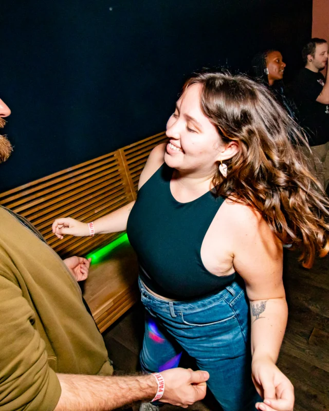 Indie Sleaze - September 2022 - at Ammazza - DJ: Kimber - Pics: Darcy of Oh Snap Kid