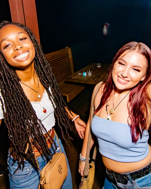 Indie Sleaze - September 2022 - at Ammazza - DJ: Kimber - Pics: Darcy of Oh Snap Kid