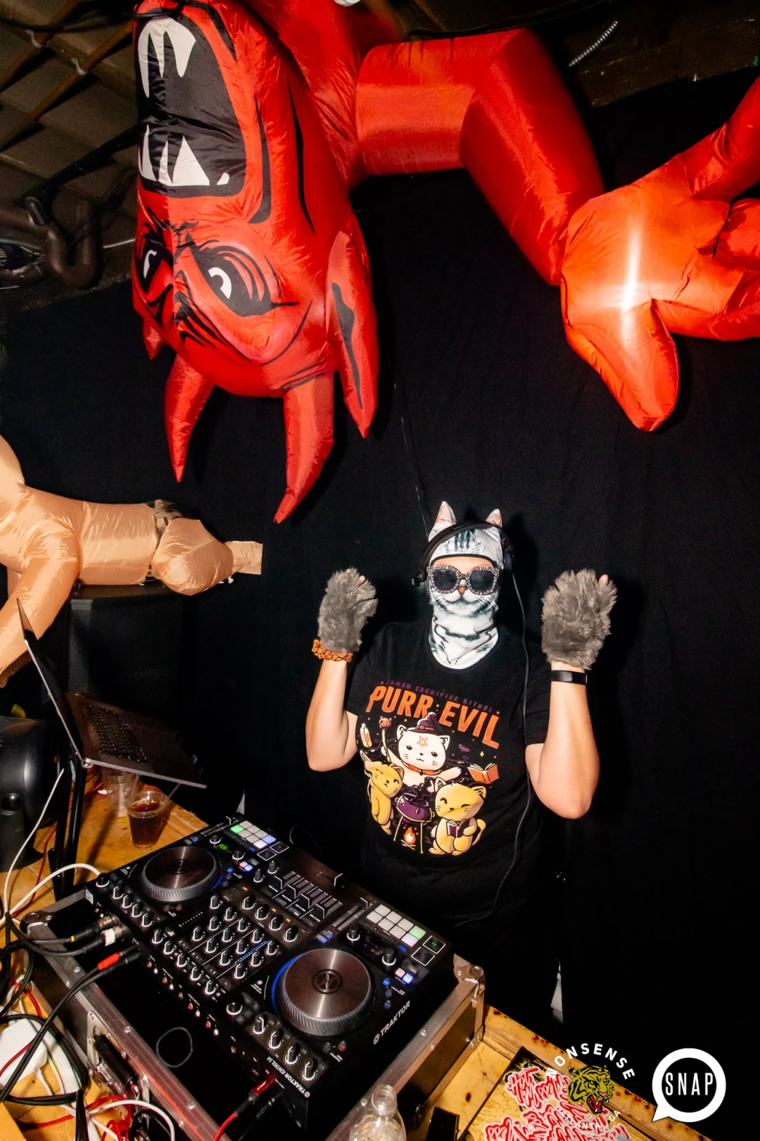 Hot Mess Halloween 2022 📸: @nonsenseatl