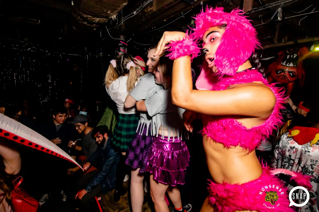 Hot Mess Halloween 2022 📸: @nonsenseatl
