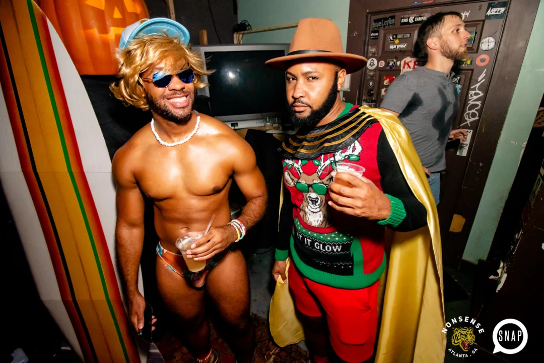 Hot Mess Halloween 2022 📸: @nonsenseatl