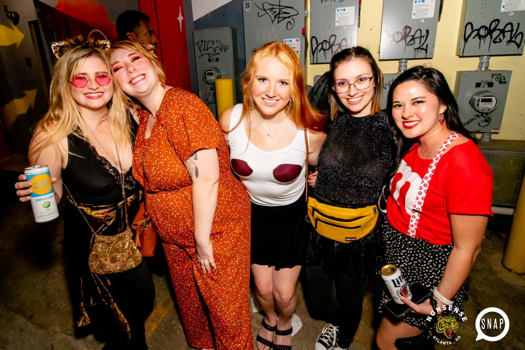 Hot Mess Halloween 2022 📸: @nonsenseatl