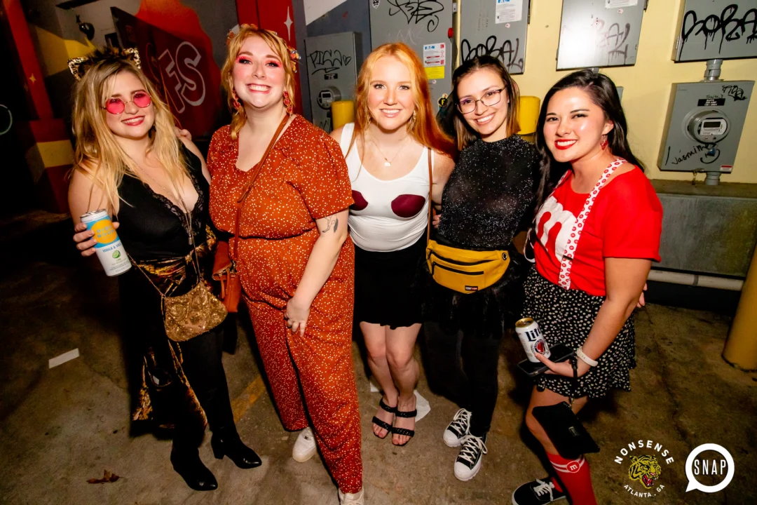 Hot Mess Halloween 2022 📸: @nonsenseatl
