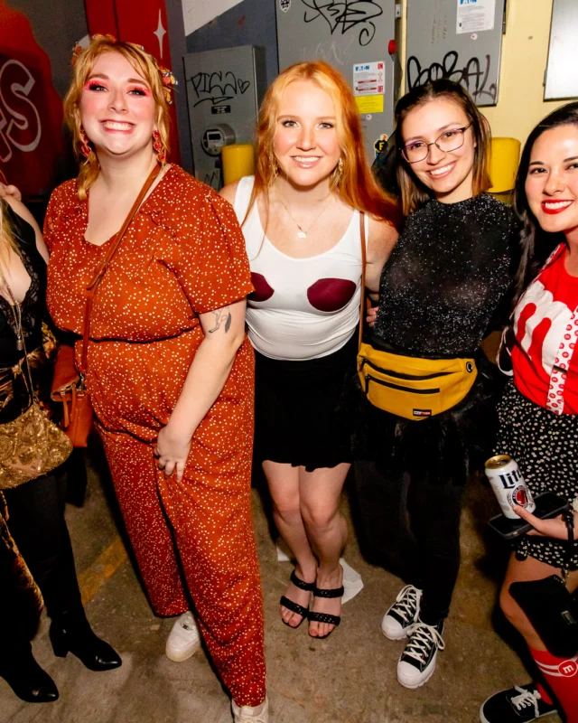 Hot Mess Halloween 2022 📸: @nonsenseatl